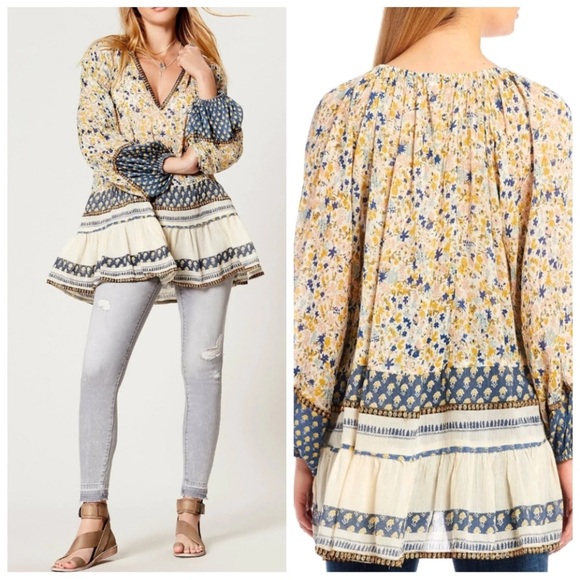 Free People Tops - Free People Gardenia Oversized Tunic Ivory
Floral Women's Medium
100% Cotton